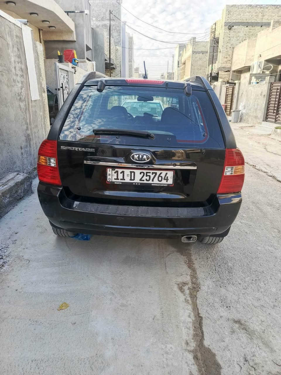 السلام عليكم
السعر 90$ وبي مجال قليل 
كيا سبورتج موديل 2007 أمريكي مكينة 2000 رقم بغداد أنكليزي مصبوغة احزام أثر جراد حادثها جاملغ الأمامي كير مكينة تبريد خير من الله تخم تاير مكان السيارة المحمودية

الشراي يتصل *********** ///*********** بيهن واتساب
