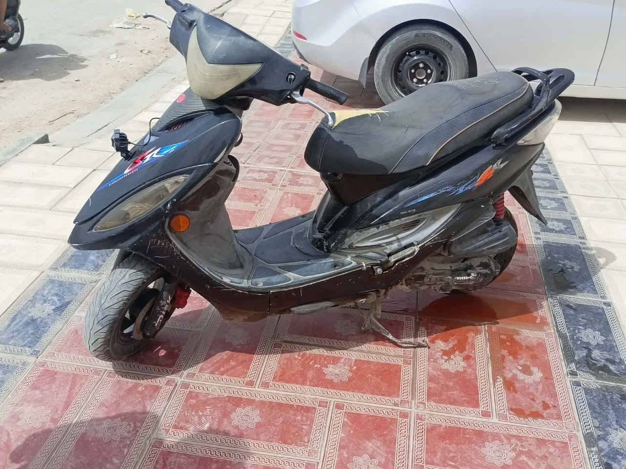 جي فور • سلف • اشاير