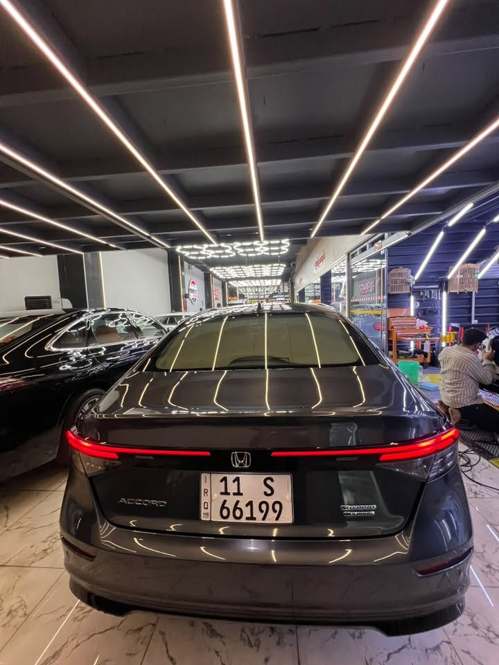 للبيع  هوندا اكورد 2024 تورنك اعلى مواصفات  
رقم الشاصي 1HGCY2F8XRA050850
ماشيه 23الف  ميل 
السعر 19.800$ 
مكان السياره بغداد الكرخ
***********

نص مكتوب في الصور:
- إضافة مقطع صوتي استكشاف الاقتراحات التأثيرات النص الملصقات اقتصاص