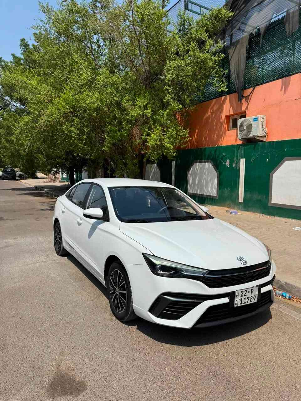 السلام عليكم
Mg5 2025 السياره من طلعت من الشركه للان ع ايدي وكلها ع وضع الشركه كفاله عامه من ضربه من كلشي عده بيها بل بنيد رصعه بصيطه صفح اثر حصوه السياره مواصفات معروفه 
1 تبريد قطعتين 
2 كروز سرعه 
3 سايد بريك بصمه
4 بصمتين بل سياره 
5 حساس خلفي
6 حساسات اطار
7 تبريد لمس
8 اربع بصمات تشغيل تشيل وفتح ابواب وصندوق
السياره رقم اربيل باسمي تحويل ثاني يوم هزه وسنويه جدد للبيع فقط مكاني بغداد حي الجامعه او الدوره السعر 105 وبيها مجال بسيط السياره ماشيه 71 كل السياره ع وضع الشركه حته الاطارات ***********
