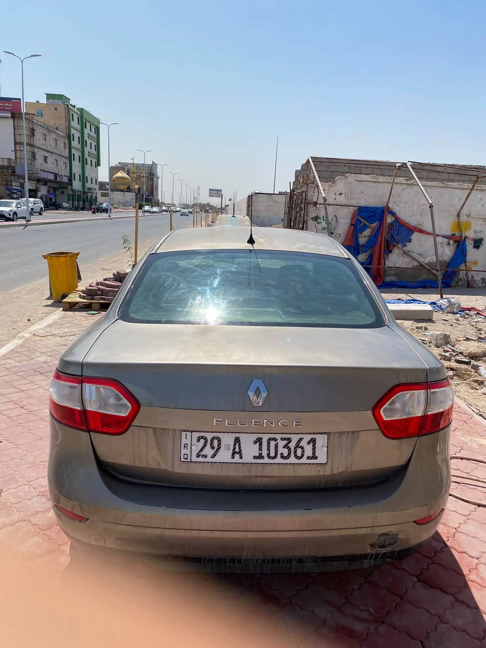 سلام عليكم
رينو فلونس مديل 13 
رقم واسط مشروع وطني سنوية 2030 
محولة بل بصرة ورعيها بل بصرة يمي 
شرط تحويل 
سياره امامك بيدها حلو بي قطع صبغ  
مكينه كير كفالة مالت نيسان بلاد
تبريدها منضومة كاملة ذابها بيه فقط لوحه مالت تبريد واكفة 
سياره حلوه وجهازه حداديه حلوه حمدالله 
مكنها البصرة 
سعرها 48 بية مجال حك جيتك 
مستعجل على بيعتها 
وهاذه رقمي وانا خادم 
***********
