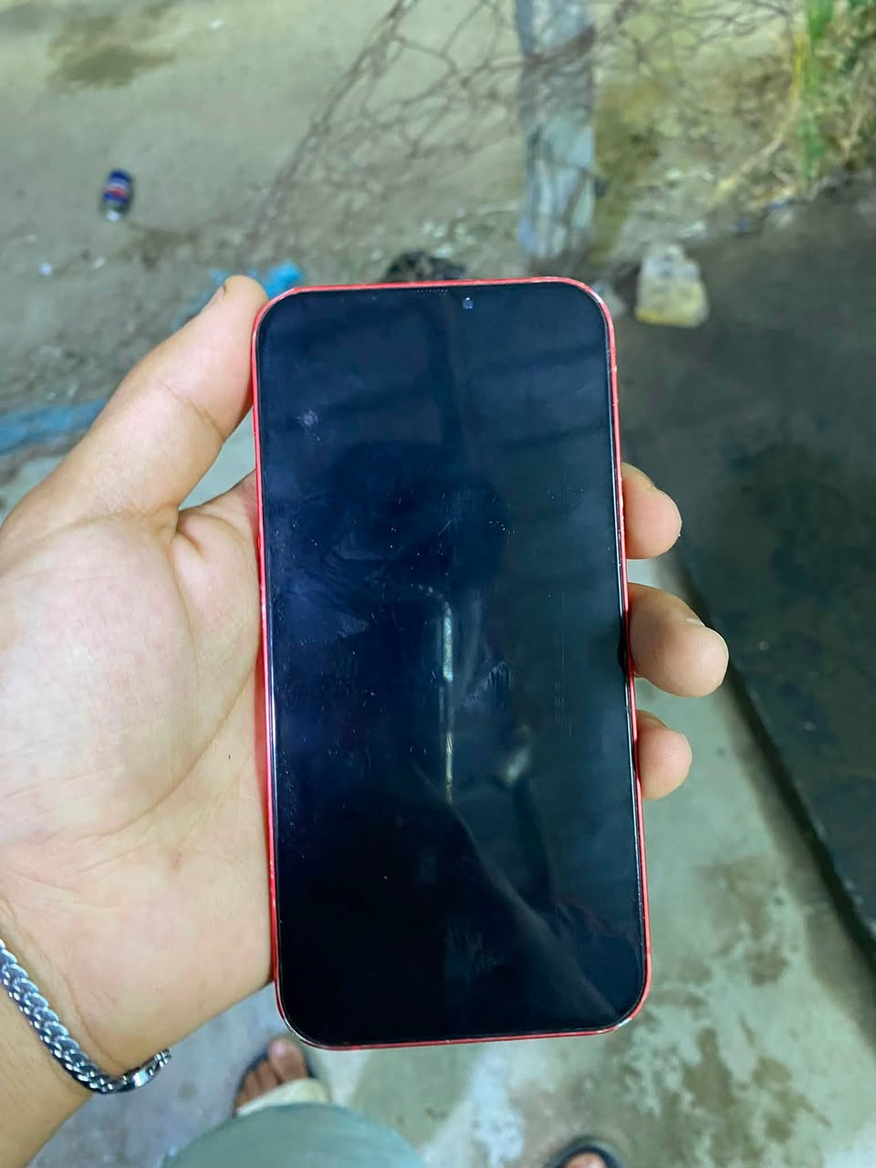 سلام عليكم اعادة نشر بسبب الوعود الكاذبة
ايفون ١٢ عادي للبيع ذاكرة ١٢٨ بطاريه ٧٥ ما مستبدل ايشي فقط الضهر وما ماثر علية وكلشي شغال مكاني بغداد الدورة رقمي *********** ما متواجد هنا
