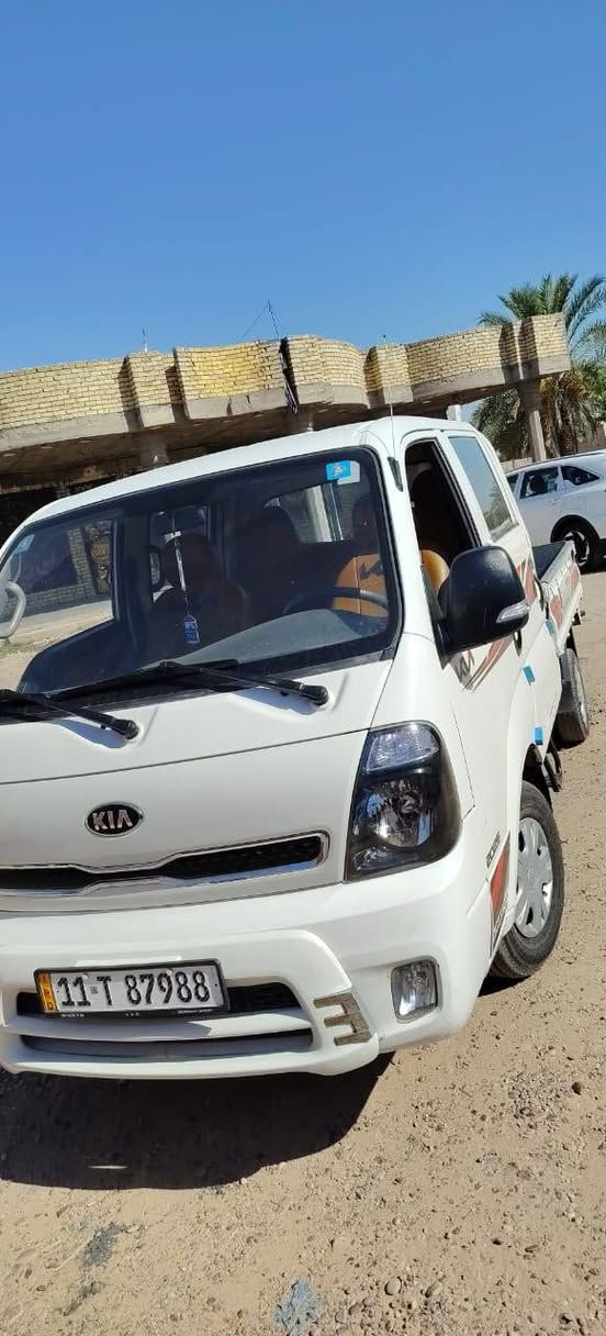 توجد لدينا كيا حمل موديل ٢٠٢٠  رقمها بغداد مكفوله سيارة جديده العنوان بغداد التاجي للاتصال على الرقم ***********
