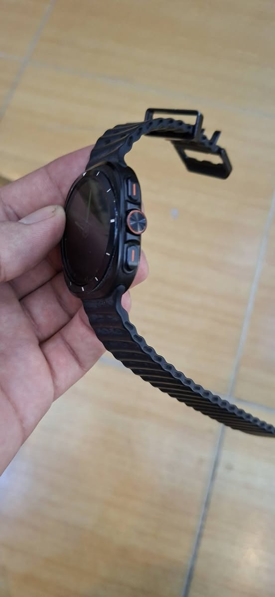 سلام عليكم ساعه من ماركه Xoللبيع السعر 100 وبيها مجال بدون ملحقات ***********
