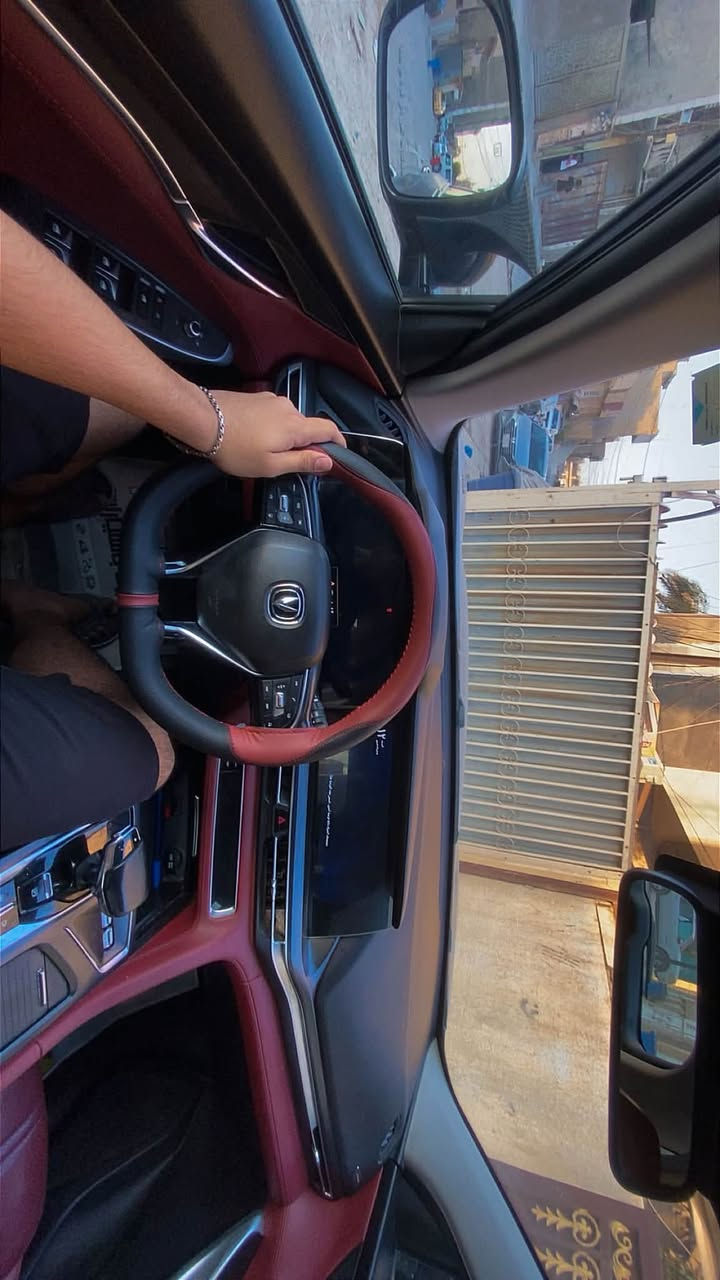 🔥شانجان CS75 PLUS 2022 | 🔥

🚘موديل 2022 —

💪 المحرك: 2.0 تيربو
⚡ القوة: 233 حصان
🔥 العزم: 390 نيوتن
⚙️ القير: أوتوماتيك 8 سرعات
 تحويل ثاني يوم من بيع سياره

✨ المواصفات:

•داخل سياره جلد احمر مقاعد رياضية
‏•Tالمحرك 2.0
•سرعات + وضعيات قيادة عادي سبورت -8 اقتصادي+ ذكي
•قيادة ذاتية للسيارة من خلال ريمونت سيارة + تشغيل عن بعد
•بانوراما على طول سياره
•ضوء داخلي ديكور متغير 
•ايرباك 8
•رادارات 360درجه على كل سياره 
•اصطفاف اوتماتيك 
•مقاعد السيارة رياضية كهربائية تعديل كهربائي 6 اتجاهات 
•باب الصندوق الخلفي كهربائي 
•عددUSP2 مخارج
•حساس امطار للماسحات وفتحة السقف وغلاق النوافذ 
بعد بيهاا هواي موصفات سياره تخبل احلى من صوره سعر مناسب 

📌 ملاحظة: سياره بيها جاملغ امامي صبغ
طخات بسيطه موضحه بل صوره

💰لسعر:130 بيها مجال حك جيه
📍لموقع:بغداد
📞 للتواصل:*********** /***********

