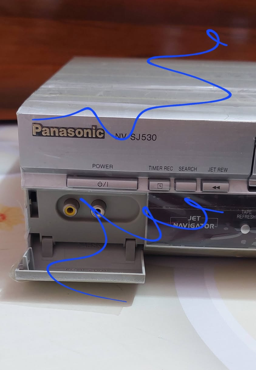 من النوادر
للبيع 
جهاز فديو VHS كاسيت كبير بانسونيك ( Panasonic Super Drive )
  4 هيد  جديد جدا نظافه 100% 
نقص كارتون وريمونت و 1000 عافيه الل ب ي ك و ن 
من نصيبه 
سعر الجهاز (  ع الخاص ) 
خدمه توصيل لكل المحافظات في العراق 🇮🇶 ودول الخارج 
مع شركه الأمين للتوصيل السريع .
للاستفسار اكثر مصور الشباب ميسان شارع المرور القديم حي المعلمين . ***********
***********   إتصال واتساب تلكرام محمدمعله
