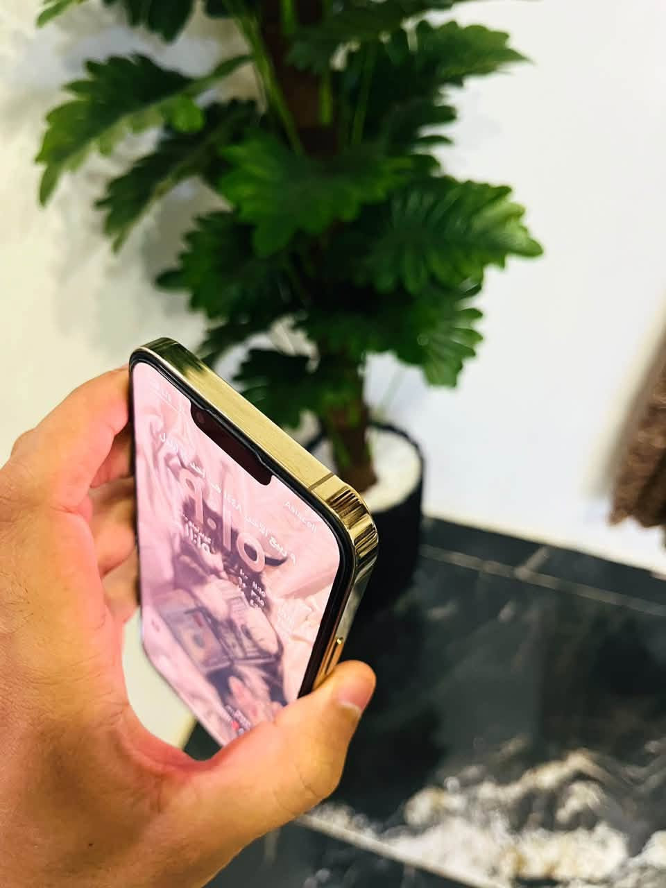 13 برو ماكس 😳
لون مميز ذهبي جلخ وحد مبي ضمان سبوع 
ذاكر128
بطاريه 100
Zaدبل سيم
مستبدل شاشه وبطاريه اصلي فيس ايدي شغل 
جهاز كله شغل بدون اي عطل كامره فول😍 
سعرو ٤٨٠ وبي مجال كلش بسيط رقمي ***********
تواصل فقط واتساب

نص مكتوب في الصور:
- 9:16 LTE
- حول
- الاسم
- iPhone
- إصدار iOS
- 26.6.1
- اسم الطراز
- iPhone 13 Pro Max
- رقم الطراز
- MLH63ZA/A
- الرقم التسلسلي
- XPXWHVY77M
- انتهت صلاحية التغطية
- سجل تاريخ القطع والخدمة
- الأغاني
- الفيديوهات
- ٣٠٢
- الصور
- ٨٧٦
- التطبيقات
- السعة
- ٤١٢,٨ غيغابايت
- متوفرة
- ٥٠,٤ غيغابايت