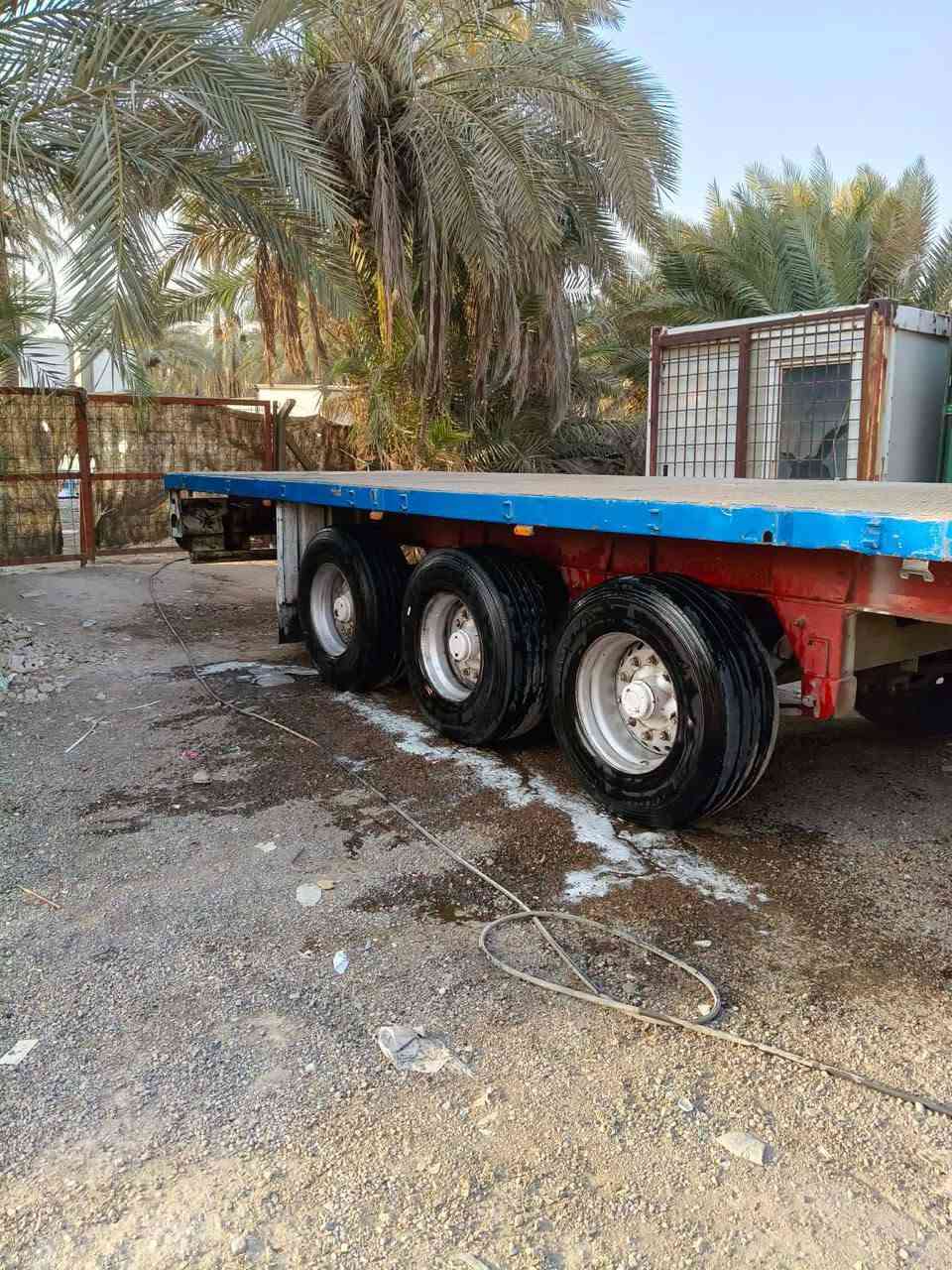 السلام عليكم عربانه للبيع 13 و 60 جكر بليت بريكه اربع وياله شاصي مكفول تايرات تلث ارباع العمر السعر 38 وبيها مجال المكان بغداد ***********
