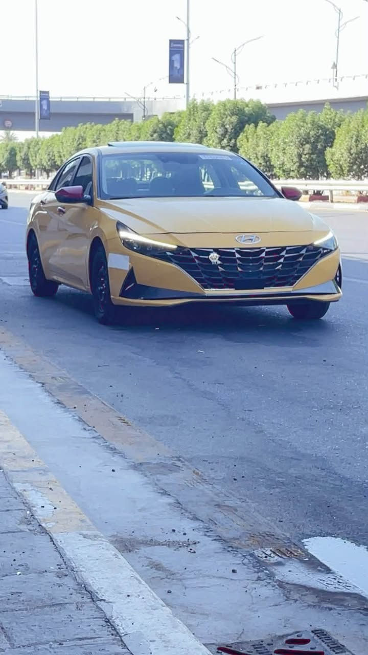 النترا مديل 2022 فول واحد ع واحد
رقم بغداد تكسي 
التفاصيل والمواصفات داخل المنشور 
المكان بغداد الشعله 
السعر ١٢٥ 
الرقم ***********
