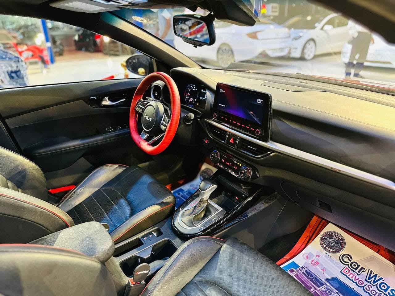 السلام عليكم سياره فورتي للبيع موديل 2022 السياره وارد امريكي سياره اعلى فئه جي تي لاين كل واحد يطب خاص شراي خادم الى سعر شده145 وبيها مجال للشراي مكاني نجف الرقم *********** مراوس اراوس

