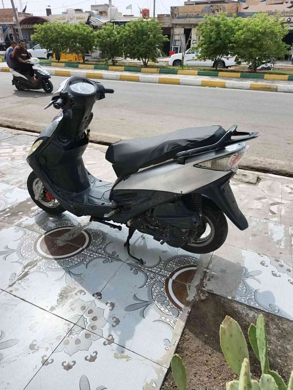 جي فور • ياباني • سلف