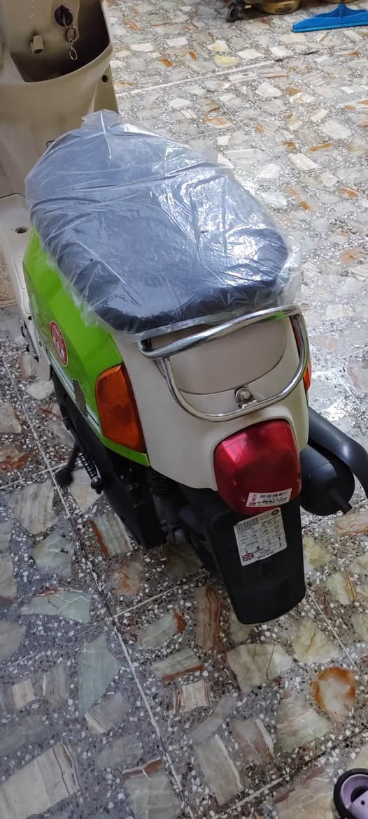 سلام عليكم دراجه بوليس جديده ونضيفه كفرات ختم واحد مكينه نفضيفه تجي وشوف ابعينك السعر 650وبيهً مجال بصيط للستفسار اتصل ‭***********‬ مكاني كياره مدينه الصدر
