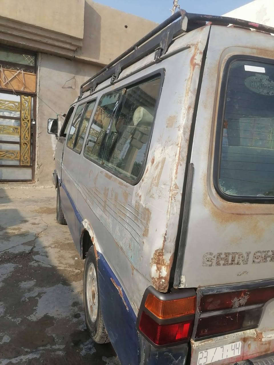 كيه بسته للبيع سياره جاهزه كير محرك خير من الله شواصي بلاديه رقم بغداد تحويل مباشر المكان تاجي السعر 25 وبيه مجال اتصل وبيك خير ودلل ***********

