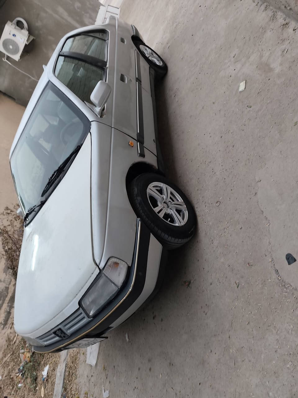 بيجو روئ • ٢٠٠٩ • رقم البصره