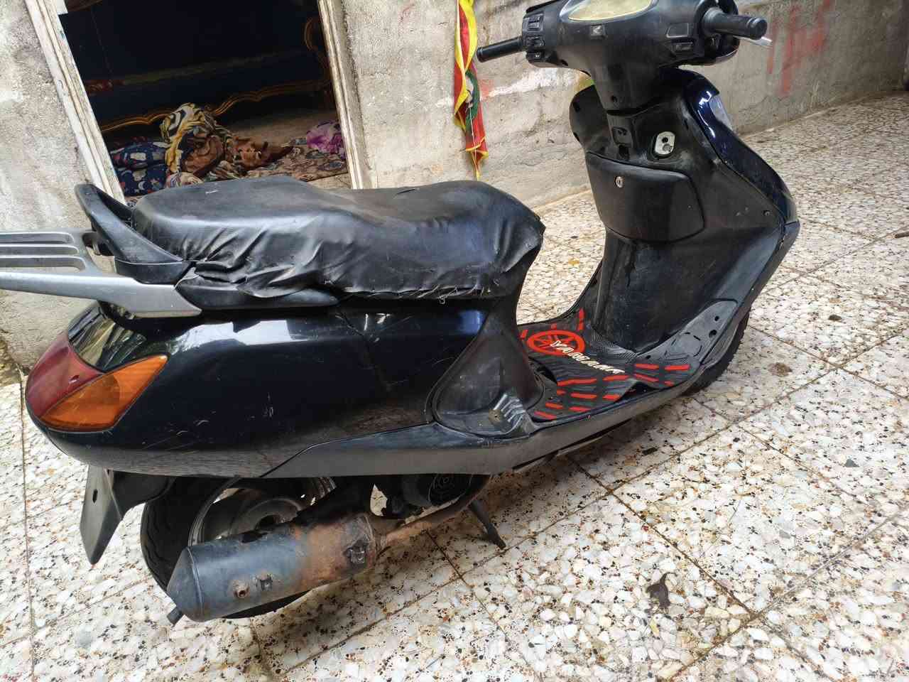 السلام عليكم
دراجه سبيسي لا مفتوحه ولا مصلحه تشتغل ما بيه شي 
بس نقصه قبق هندر وتطلع بيه ما مصلحه لين ما متفرغ 
السعر300 الشراي متواجد ماسنجر واتساب الرقم***********
