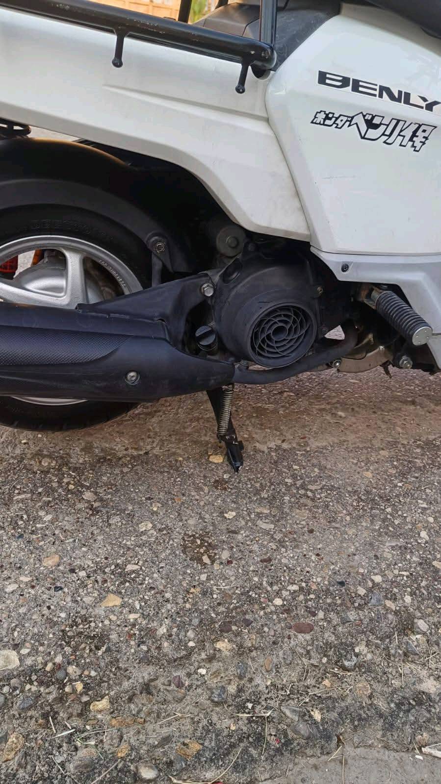 للبيع بيكم 60 حديث نوزل دراجه جديده صا لها اربعه اشهر من منزلها ما بيها اي خلل كهربائياتها كلها شغاله 
لايت زنون بغداد مدينه الصدر 
***********