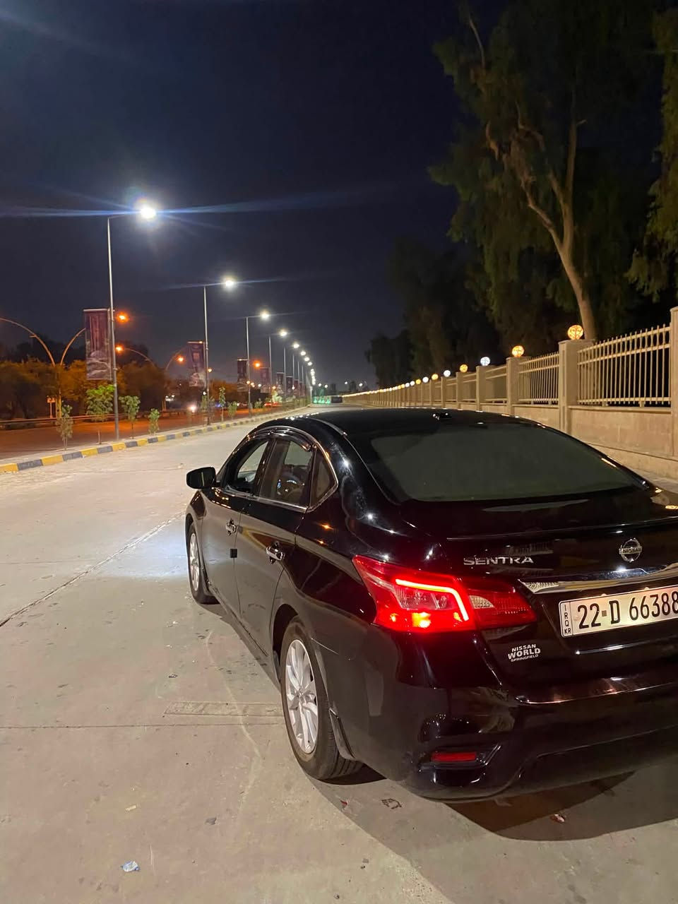 🚗 للبيع – نيسان سنترا
• الموديل: 2019
• الفئة: SV
• المحرك: 1.8
• اللون: اسود
• الممشى:73 الف كيلو 
• وارد أمريكي

المواصفات:
شاشة كبيرة تدعم Apple CarPlay وAndroid Auto
 كاميرا خلفية
 رادار أمامي
 تشغيل ودخول بصمة
 نظام Eco الاقتصادي
 تبريد لمس مناخي
كروز سرعة
تحكم ستيرن جهتين
حادثها بابين سرقة جهة السايق من امريكا ومبدلين بلادي وبيها ضربه بالدوسه موضحه بالصور/محرك كير تبريد كهربائيات تحويل بشرط مكانها الموصل 
السعر 110$ بيها مجال بسيط
***********
