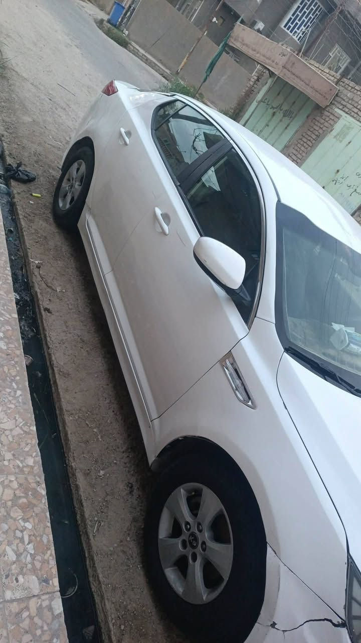 ادوات ادوات كصه جنطه
ملاحظه رقم سياره محتركه محولهن بيهه يعني تطلع وين ماتريد طبق الاصل 
اوبتيما 14 كير ومحرك مكفولات سياره خير من الله تخبل رقم وسنويه اصلي دواخل جلد سعر 45 وبي مجال 
***********
