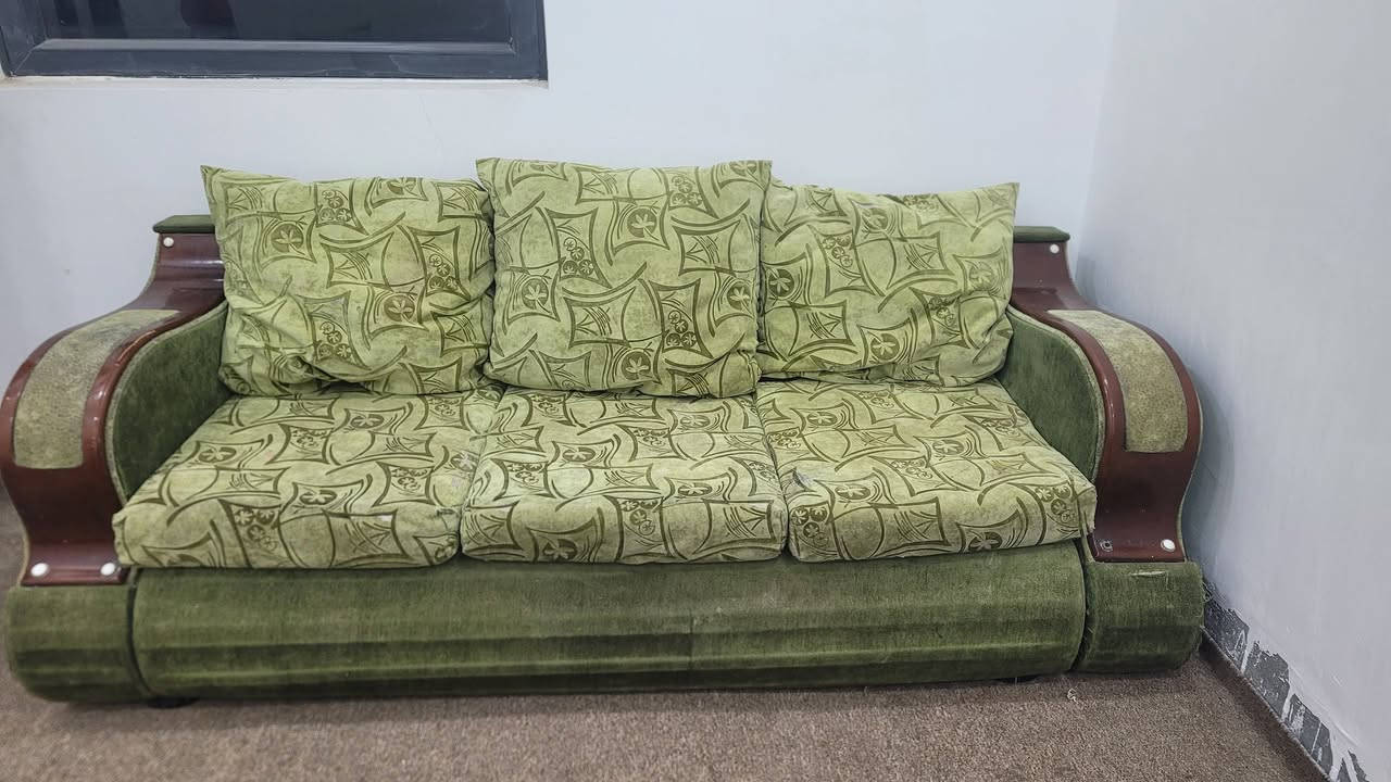 طقم كامل • كنب • مستعجل