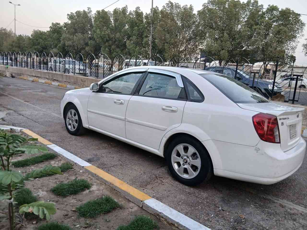 سلام عليكم مرخصة الادمن المحترم اوبترا موديل ٢٠٠٦ شركه عامه 
بيها قطع صبغ بدون داخل بدون معجون 
كير مكينه مكفول 
صدر مكفول 
تبريد ثلج 
بدون قطره خياس 
تراي وين ميعجبك 
السعر ٥٥ وبيها مجال كلش قليل 
عنواني بغداد البياع مدينه الذرى 
***********
