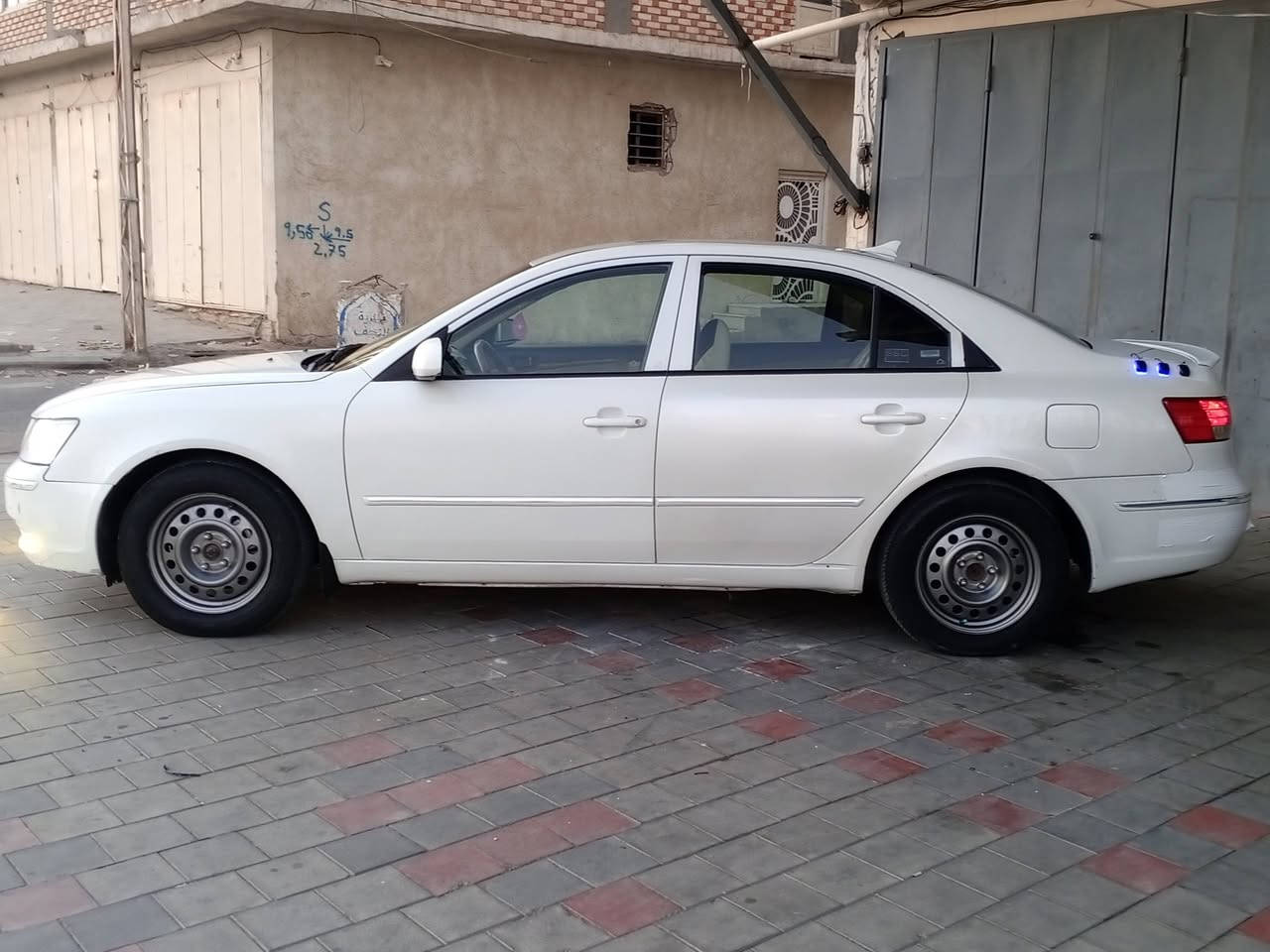 سوناتا 2009 امريكي محرك 2400 بيه رشات صبغ ابيع حزام جاهزة من كلشي محرك گير تبريد حداديه مكفولات تخم تاير جديد السعر 88 وبيه مجال بيع او مراوس للأستفسار ***********  مكان السيارة النجف
