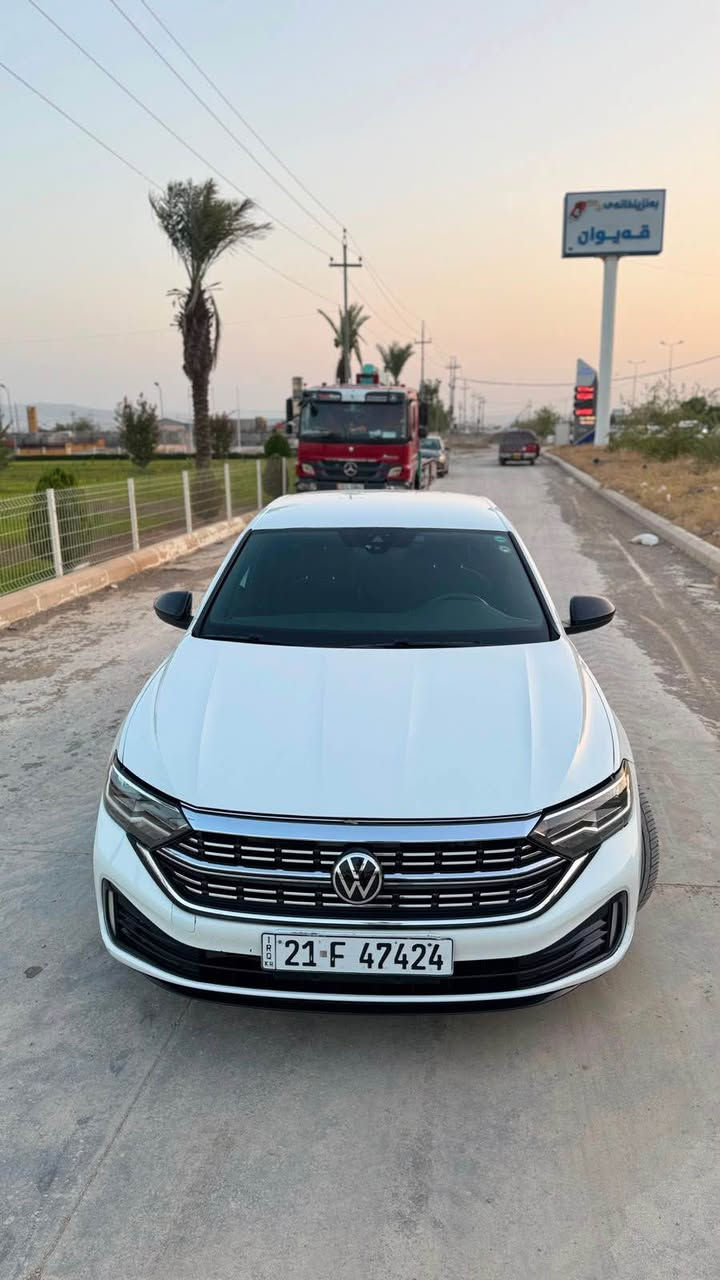 جیتەی2024 ی   S.  Sport
 بۆنیتی بۆیاخە ناوی نەگرتووە
ئێرباگی سوکان و شان سیستەمە
کەم ڕۆشتووە

سەنەوی تازەیە تا2031 
بەناوی خۆمە
لۆک و جوانە. 
نرخیشی142$ وەرەقە و کەمێک مەجال

ژم  *********** رانية, السليمانية
