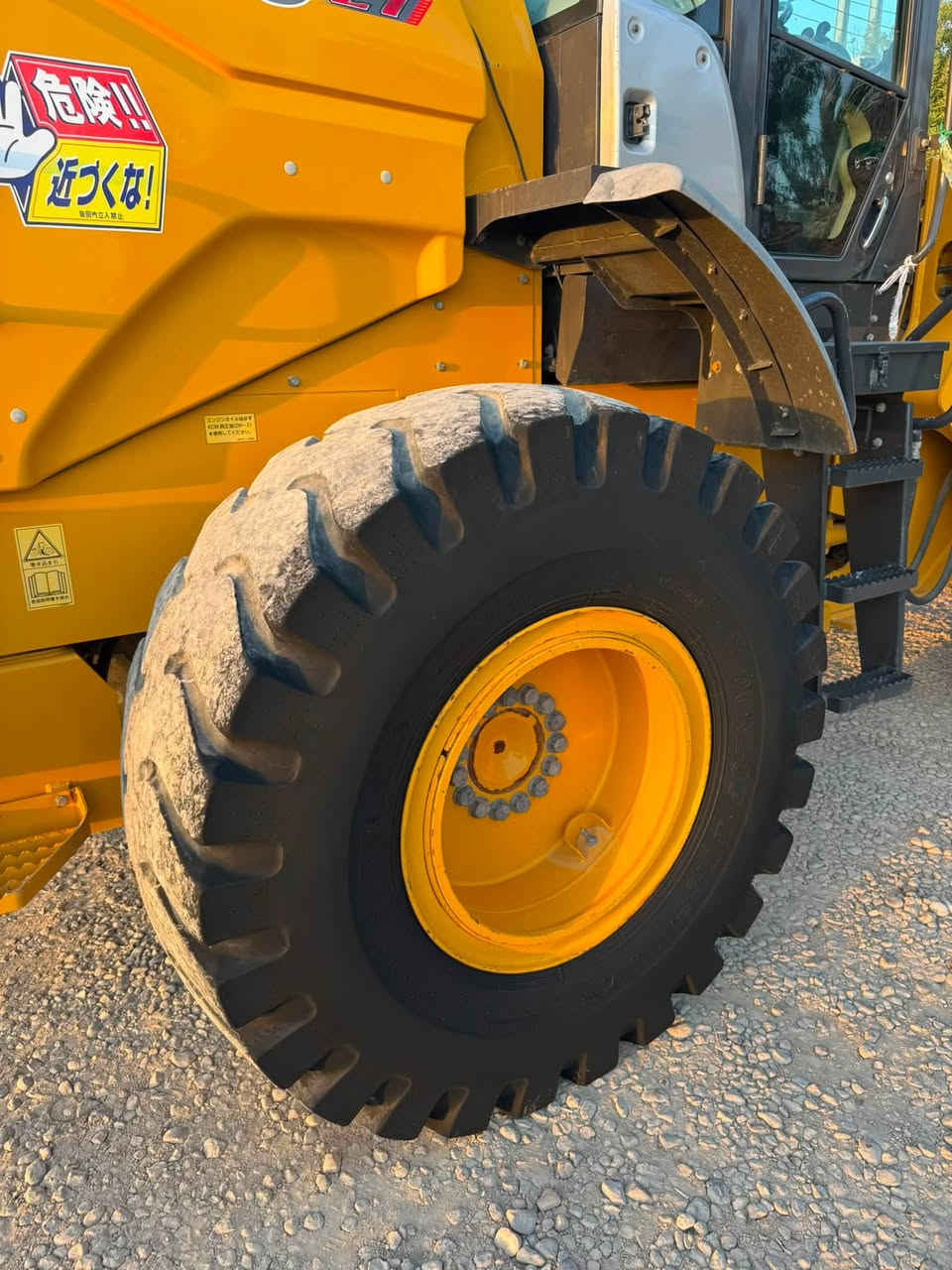 شفل كاوسكي حجم 70Z7 موديل 2019 دخول جديد للعراق شفل جديد جداً  العنوان واسط الصويرة ***********
