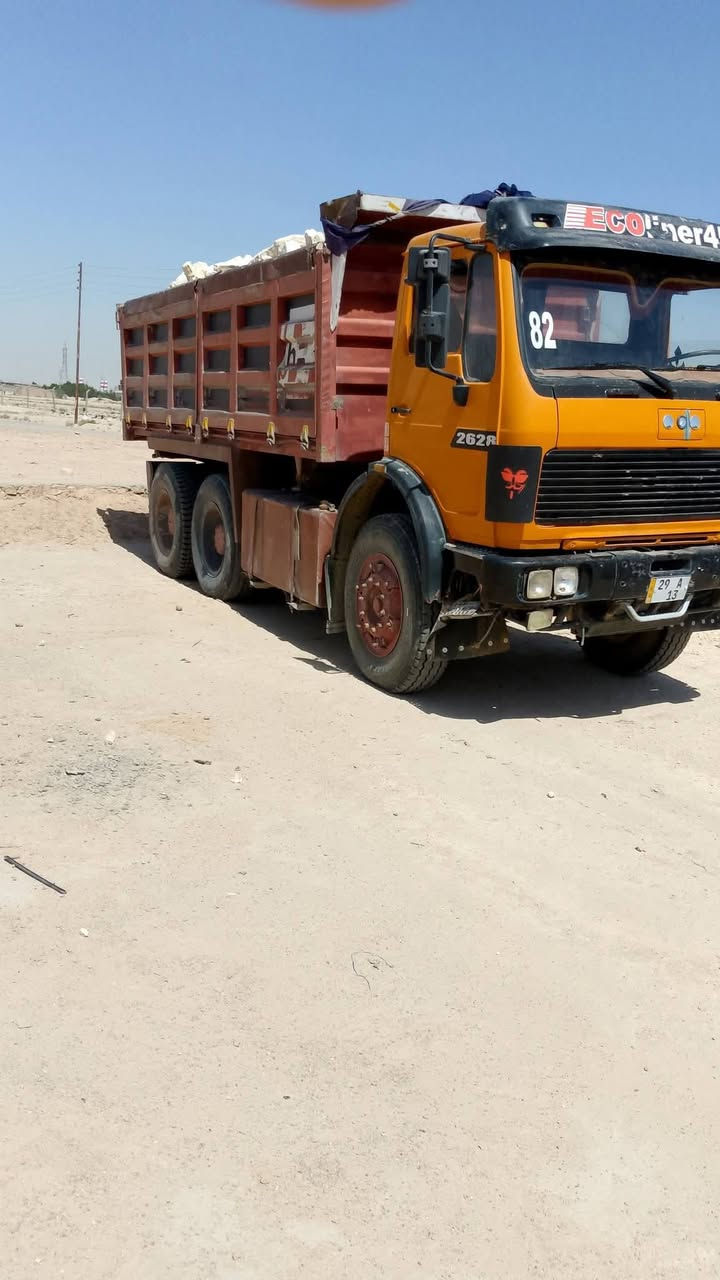 السلام عليكم البي مديل 78للبيع مكينه 28جديده كير 160مجموعه  نص جي اف رباط اعوج تخم تاير سياره جاهزه للعمل المكان النجف ‏‪***********‬‏.
