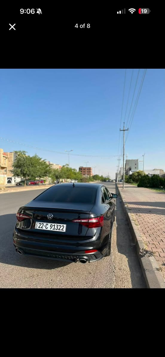 السلام عليكم jetta gli autobahn 2022
السياره بيهه ربع او اقل الربع بنيد صبغ هنا نطخت وطلع بيهه باب كلير من امريكا عكس السايق السياره مكينه وكير مكفوله ماشيه 42الف كيلو مو مايل فول مواصفات للاخير رقم اربيل شرط التحويل رايده ب٢٠٥ وبيهه مجال حك الجيه
موجود واتساب فقط ***********
