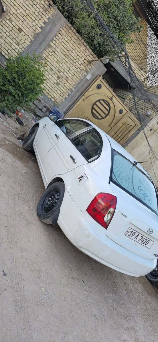 اكسنت 2011 خليجي محرك 1600 صبغ ربع البنيد فقط بارد باب خلفي دوسه  بيها طعجه رقم كربلاء بسمي السعر 83  مكاني كربلاء 
***********
