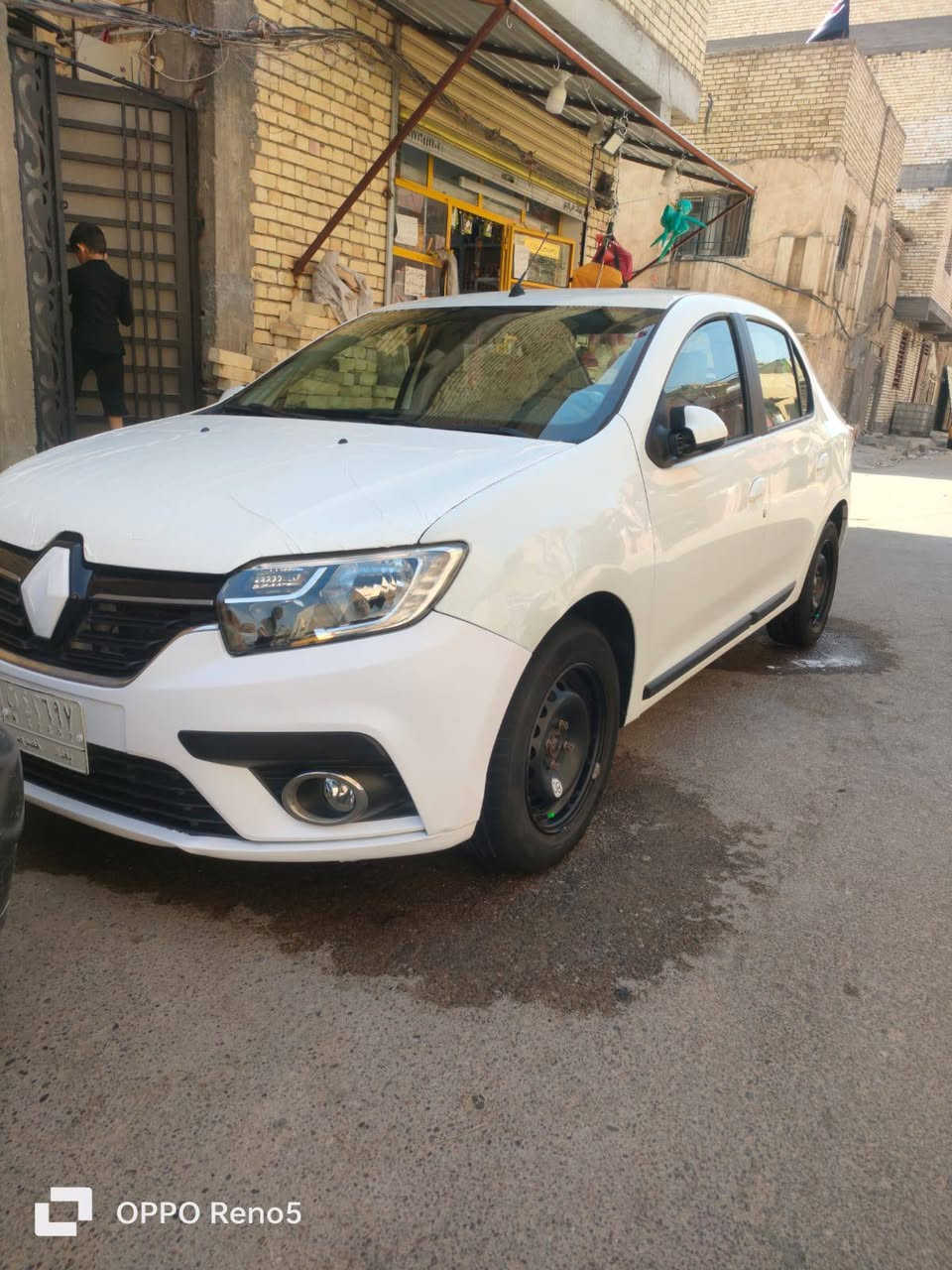 سلام عليكم سياره رينو 2023 كفالة عامه زيرو ماشيه 40 الف فول معروفه سعر 105 بيع و مراوس مكان بغداد شعله هذا رقمي ***********
