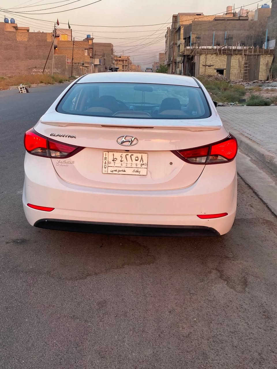 النترا ٢٠١٥ خليجي محرك دوش ١٨٠٠ بيه باب السايق مبدل و الورة صبغ نصه وقطع صغيرة بارد محرك وكير نضيفات خير من الله ترايك شرط للبصرة وبانزين عادي اذا دكت دوانز ترجع السياره المكان بغداد الجديدة السعر ١١٥$ ==== ***********.
