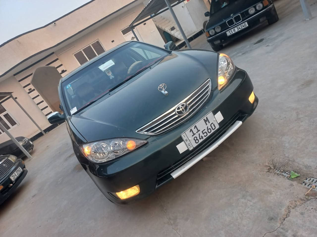 سياره للبيع نوع كامري 
موديل2002
رقم بغداد دولي سنويته ب٣٠
مكينته سته سلندر مكفول شرط
على فحص سياره كفاله عامه عده 
صبغ كلير جماليه بدون دواخل 
تبريد ثلج صدر جديد تخم تاير سياره خير من الله
غرفته جديده تخم ويلكم سياره جديده معنى الكلمه تجي تفحص وين ميعجبك 
للاستفسار ***********
