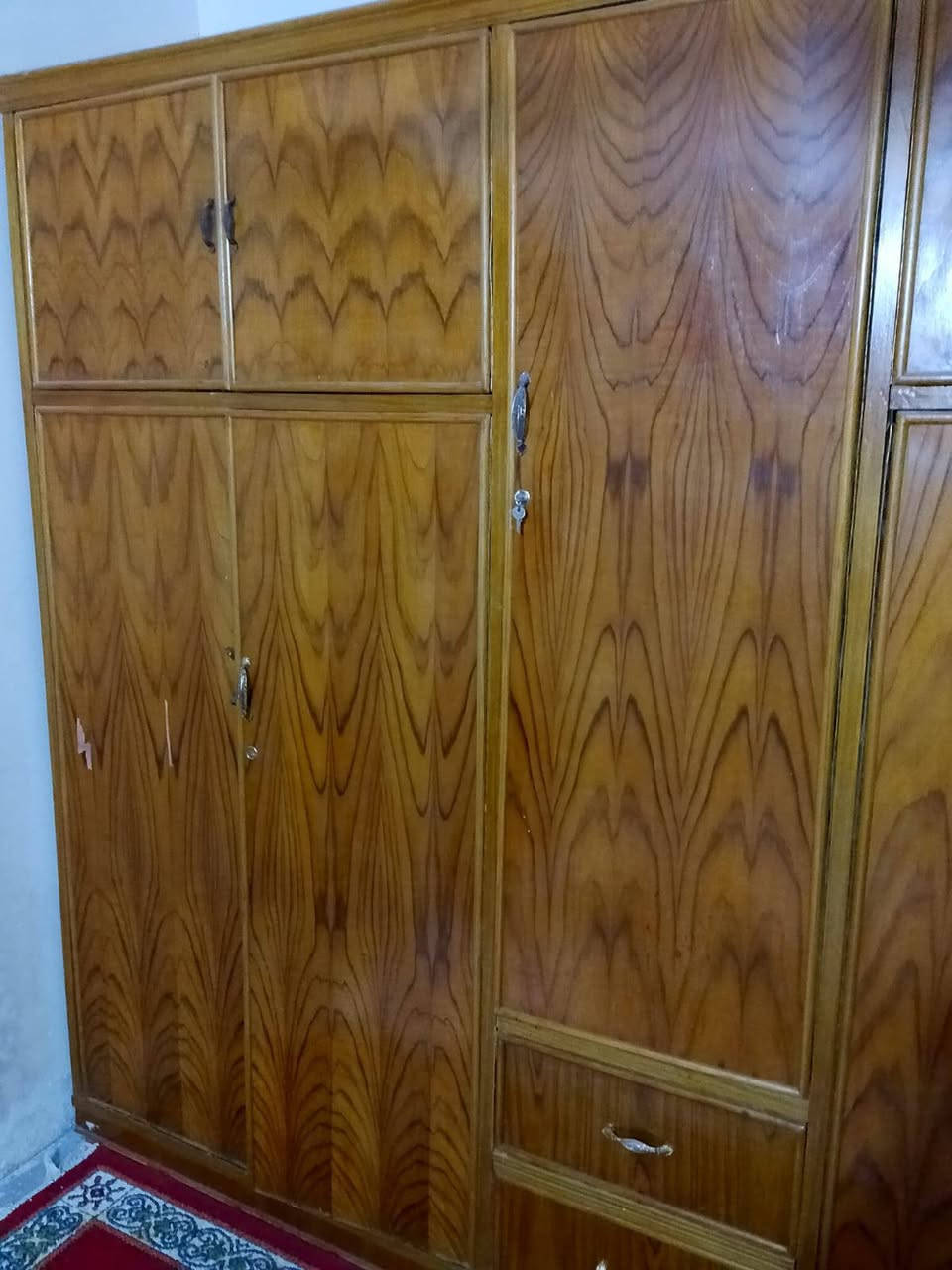 كنتور للبيع ب400 وبي مجال بسيط
***********
