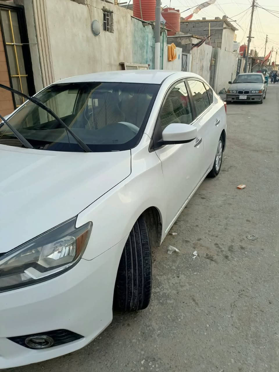 سلام عليكم شباب نيسان سنتره موديل 2019السياره ادوات ادوات ادوات بس بيها رقم شاغل ربيل السيارة مكفوله من الكص ول ضربه مكينه 1800السياره جديده الله شاهد واسياره بصمه واردها امريكي عنوان بصره ***********اني مكلف بلنشر السعر 60 او بيها مجال قليل
