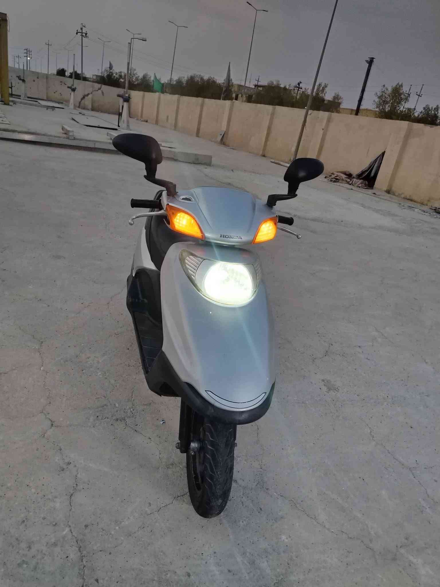 سبيسي ياباني بلادي كفر اصلي خمس اختام ماشية 20 الف حقيقي 750 وبيها مجال
*********** كوت الشهداء
