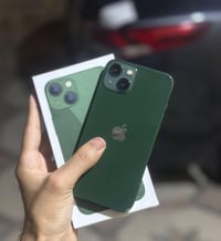 آيفون 13 عادي • ١٢٨ جيجا • بطارية ٧٦٪