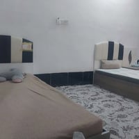 تخت • حالة ممتازة • للبيع