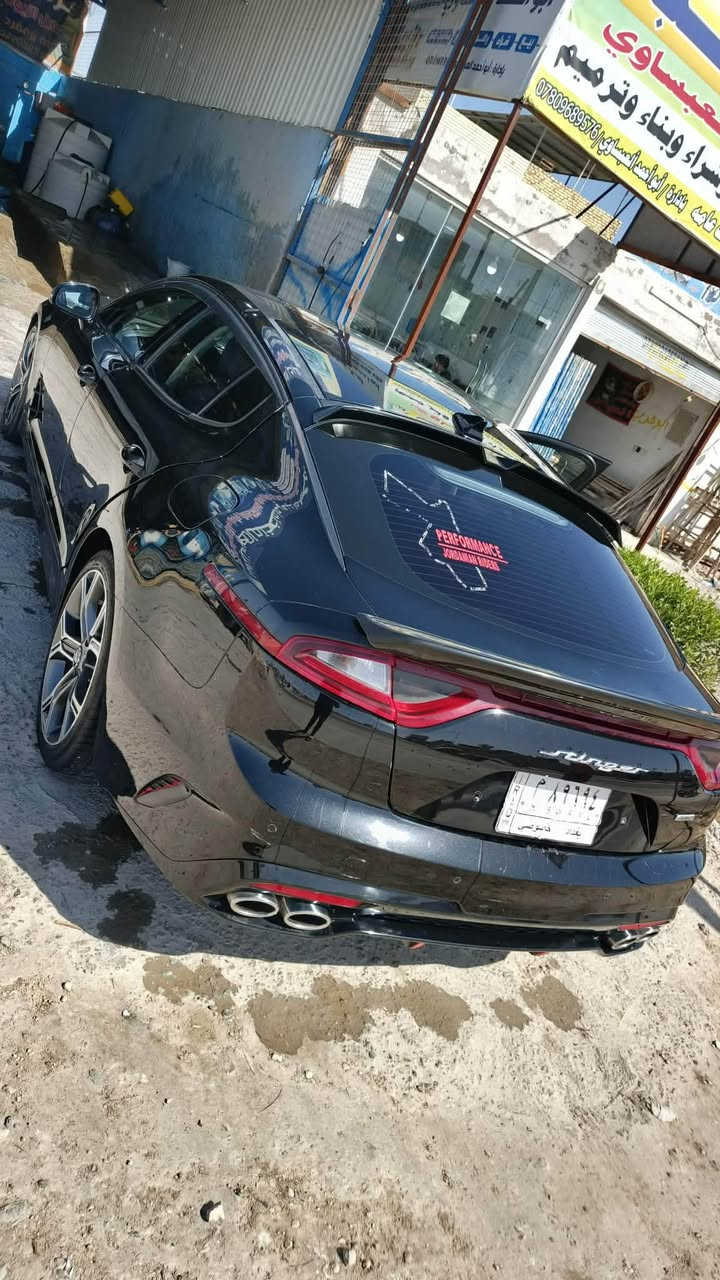 المحرك: 4 سلندر 2000 سي سي بنزين  تيربو

الويل: 18 إنج

• شاشة وسطية كبيرة لمس

• نظام ملاحة GPS

• Apple CarPlay & Android Auto

• كاميرا خلفية عالية الدقة

• حساسات أمامية وخلفية

• رادار النقطة العمياء

• تحذير مغادرة المسار

• مثبت سرعة ذكي

• أوضاع قيادة متعددة (Sport / Comfort / Eco / Smart)

• كراسي جلد رياضية

• كراسي كهرباء للسائق والراكب

• ذاكرة مقعد السائق

• تدفئة وتبريد للمقاعد الأمامية

• تكييف أوتوماتيك ثنائي المناطق

•  فتحة سقف بانوراما

• نظام صوت فاخر Harman Kardon

• عدادات ديجيتال رياضية

• مرايا كهرباء مع طي وإشارة

• أنوار LED أمامية وخلفية

• جنوط ألمنيوم 18 إنج

• فرامل رياضية عالية الأداء

• نظام الثبات الإلكتروني ومانع الانزلاق

• فرامل يد كهرباء + Auto Hold

• نوافذ كهرباء بالكامل

• قفل مركزي + إنذار

• صندوق خلفي كهرباء

حساسات مطر وإضاءة تلقائية

 الضرر:جاملغ او ربع البنيد فقط 

للبيع او مراوس 

السعر 140

نص مكتوب في الصور:
- 2d_di