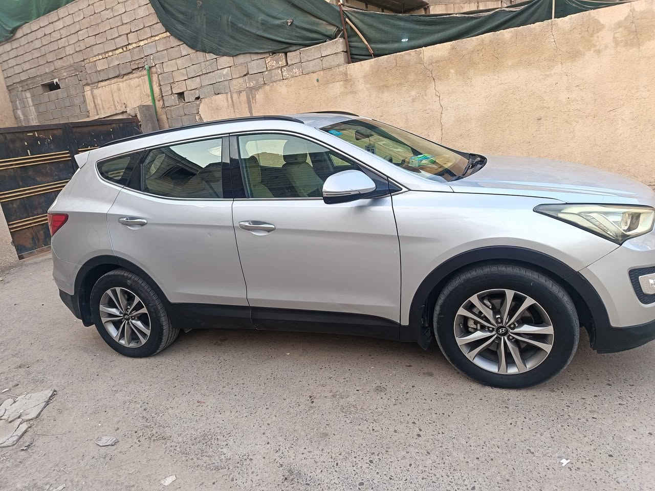 سنتافي ستة سلندر خليجي بيها قطعتين صبغ وبارد شبر بل مدكر الامامي اي استفسار حاضر ***********واتس اب متوفر البصرة, العراق
