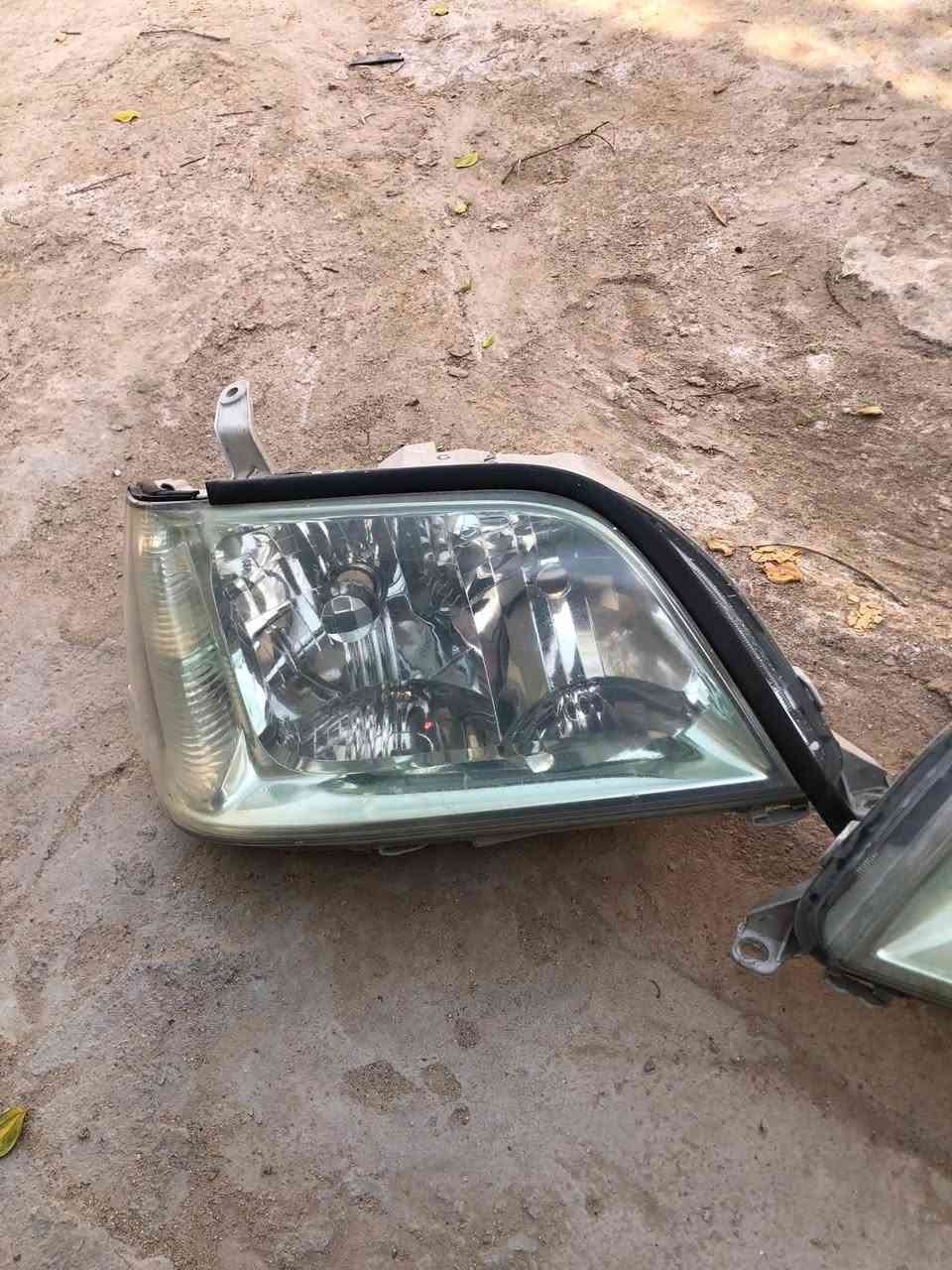 سلام عليكم البيع زوج لايتات كرستال جدد مكان البصره سعر 175 وبيه مجال ستفسار***********
