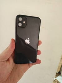 ايفون ١١ ١٢٨ • شاشه مبدله • بطاريه ١٠٠٪