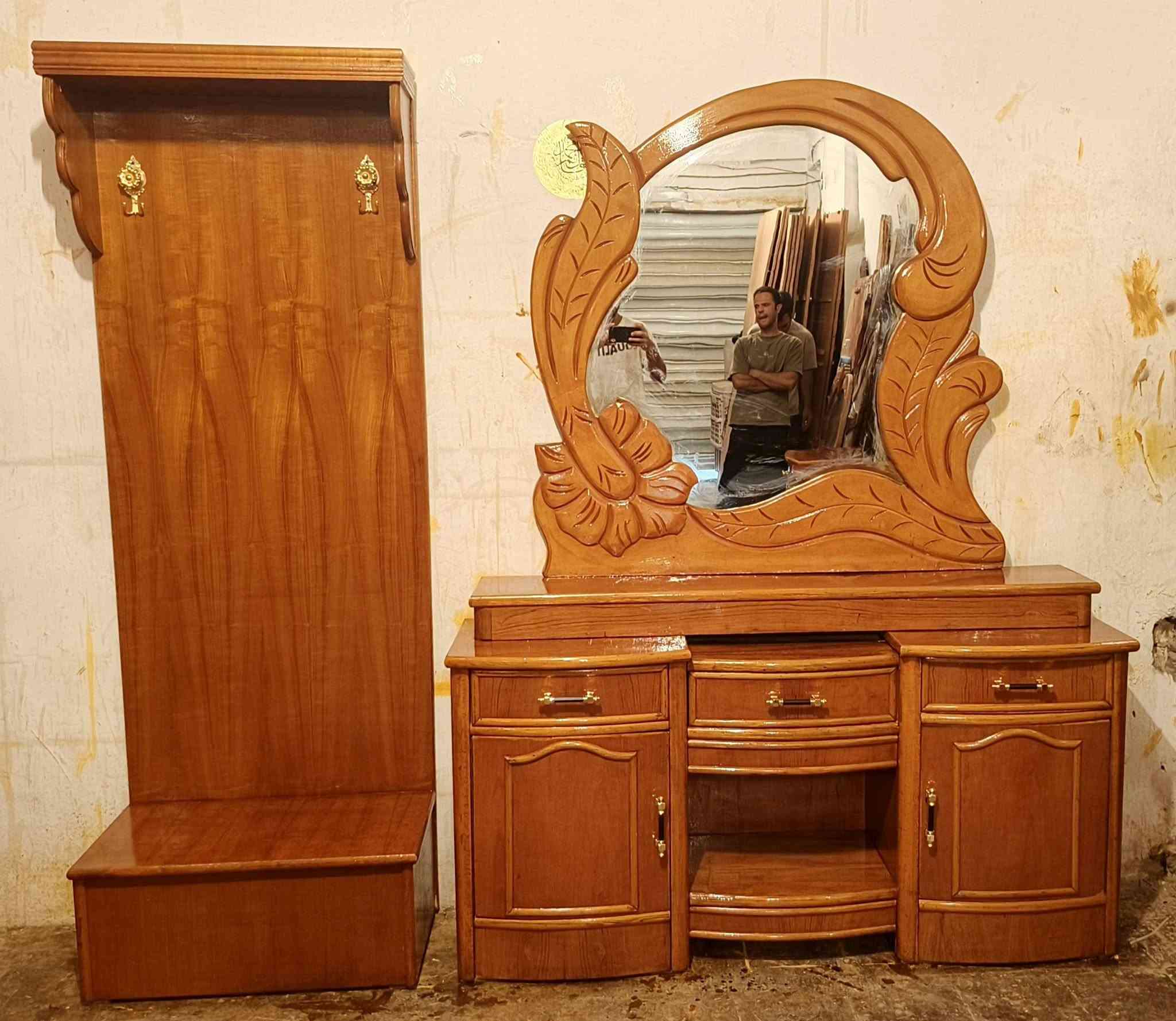 غرفة ٦ أبواب • ملحق صاج • درجة اولة