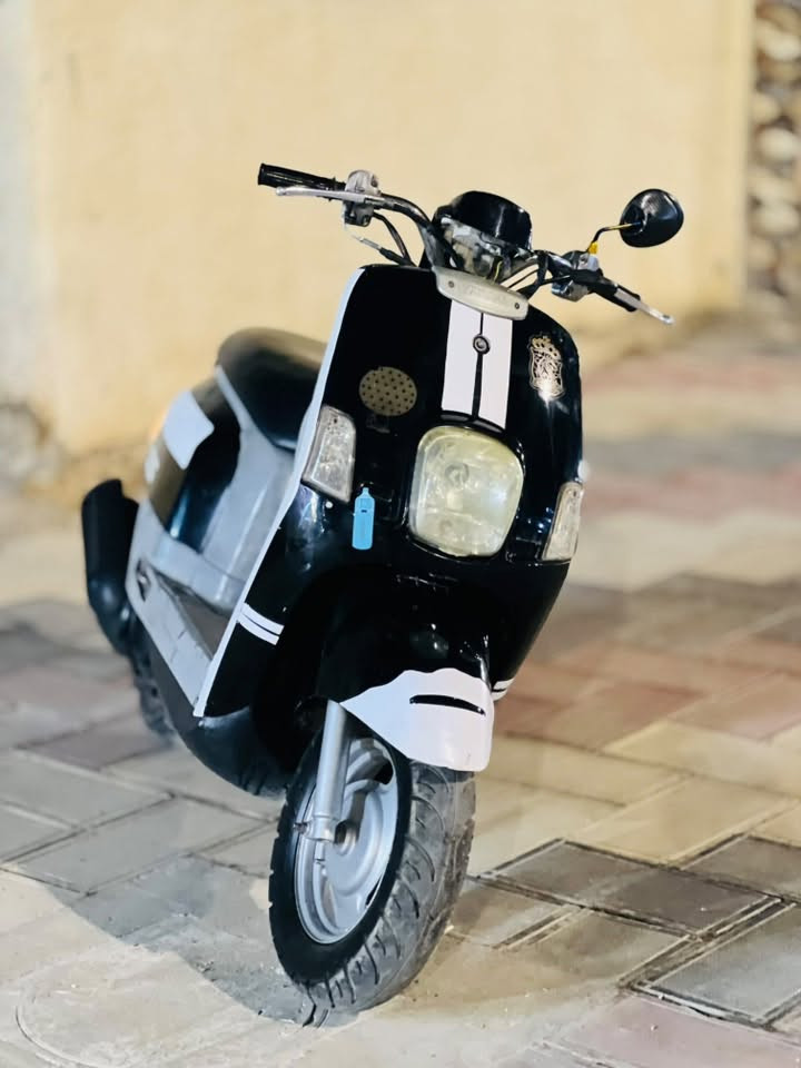 بوليس • سلف • معدل