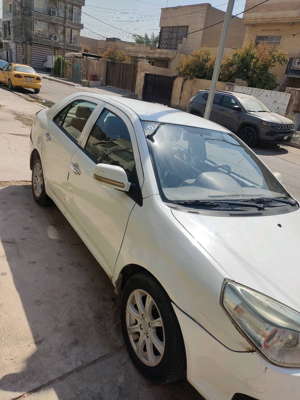 جيلي mk 2013 نضيف بغداد خصوصي ماشيه 62 الف تبريد شغال