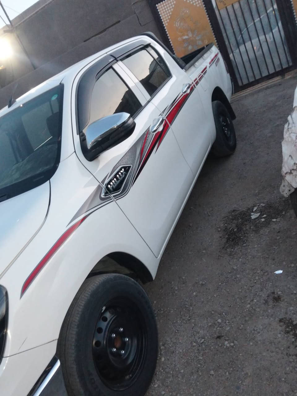 هايلوكس • ٢٠٢٤ • واسط