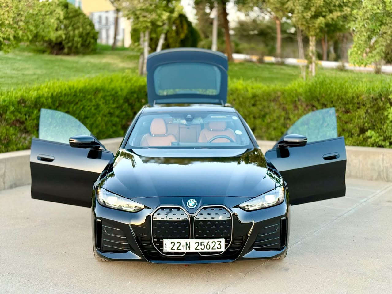 بي ام i4 • كهربائية • ٢٠٢٤