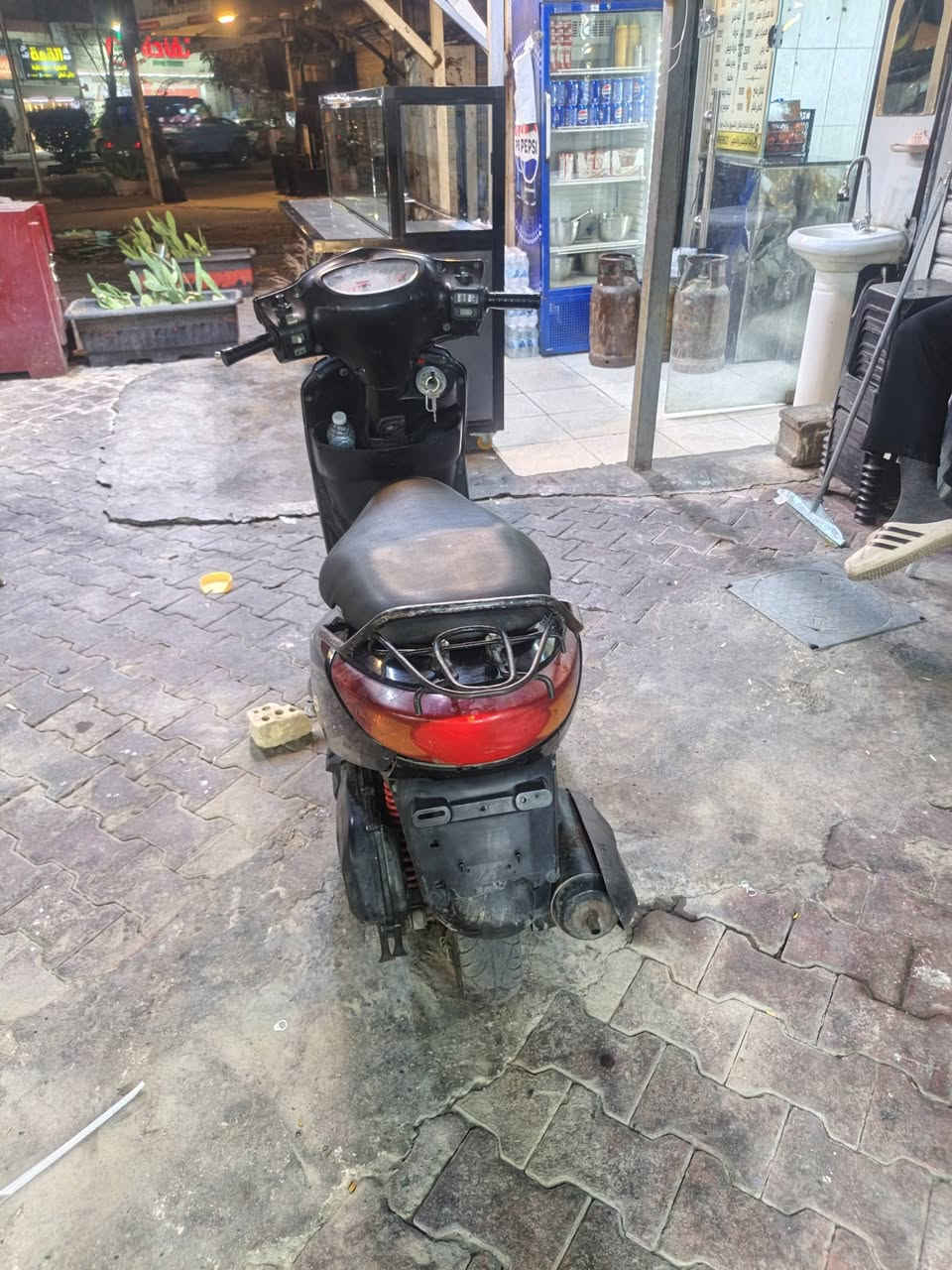 السلام عليكم دراجه بريز بغبغاء للبيع بغداد.
650الف
***********

