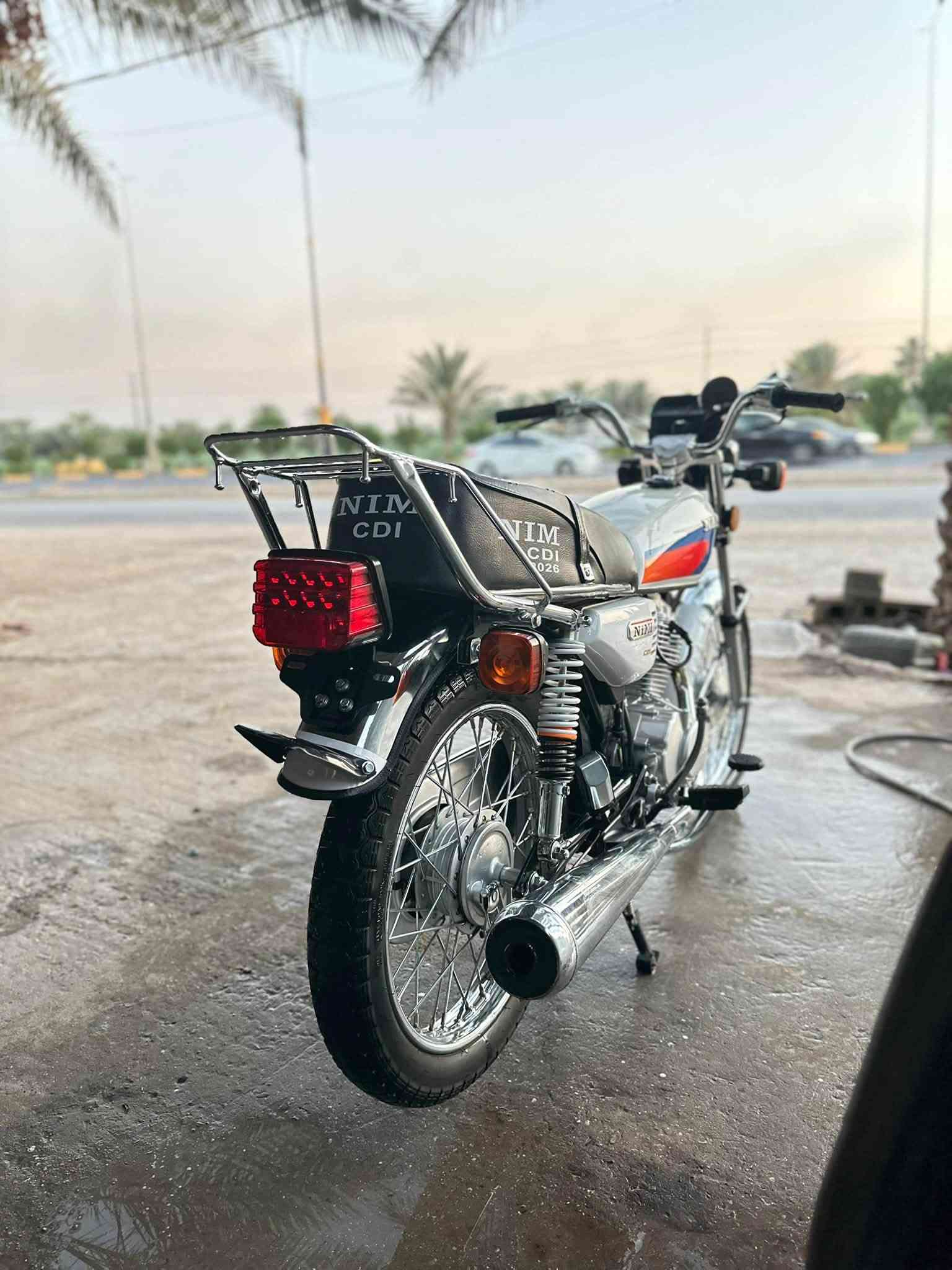 سلام عليكم دراجه نامه متياز باب اول أوراق سكنر الشاصي رفع 3 احرف الدراجه مال جناي مامتعوبه مكفوله من التاير لتاير تجي تفحص وشوف السعر 775 وبيه مجال للشراي المكان كربلاء طويريج اتصال واني خادم الرقم ***********
