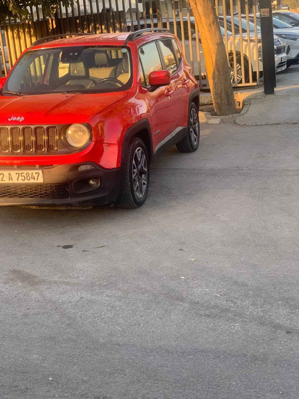 مساءالخير جيب رينجيد موديل ٢٠١٧ لون أحمر سياره خير من الله محرك ٢٤٠٠ لاصرف لابخار محرك وكير بشرط ماشيه ١٠٦ مايل رقم أربيل بسمي تريد وكله تريد تحويل بيه جاملغ وبنيد صبغ بشرط شاصي لغد كفاله من الضربه صور الحادث وسونار مرفقه مكاني بسليمانية سعر البيع ٨٥ ورقه وبيه مجال كلش بصيط ***********
